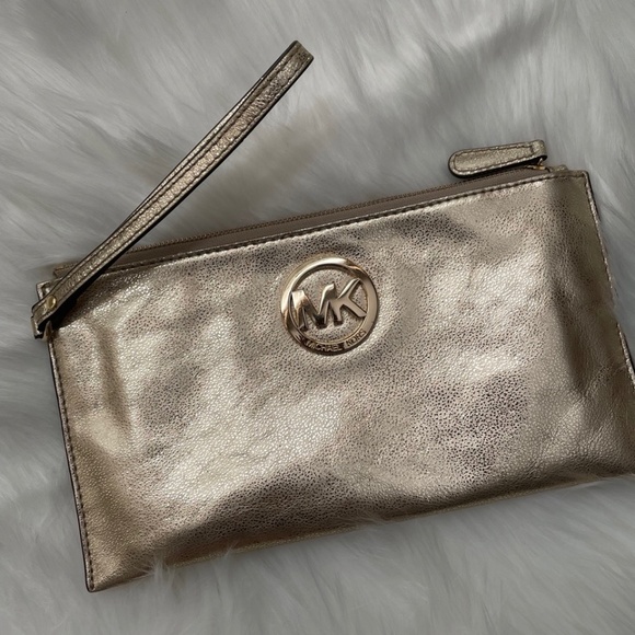 Michael Kors Gold Wristlet Clutch - Picture 3 of 3